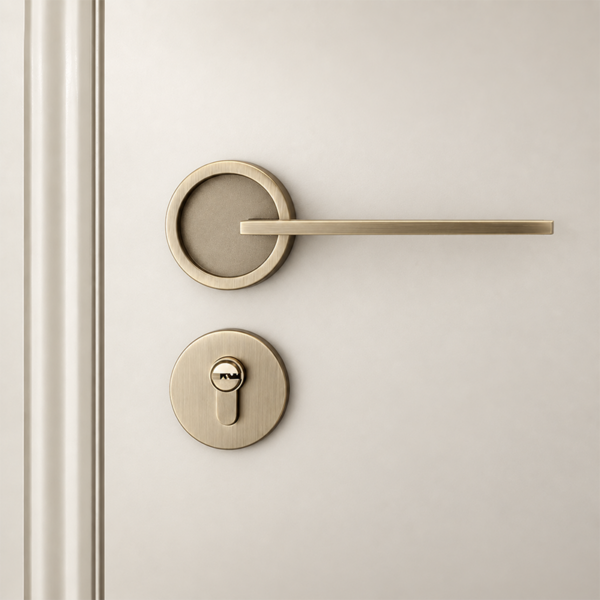 American Retro Round Door Handle and Lock Set