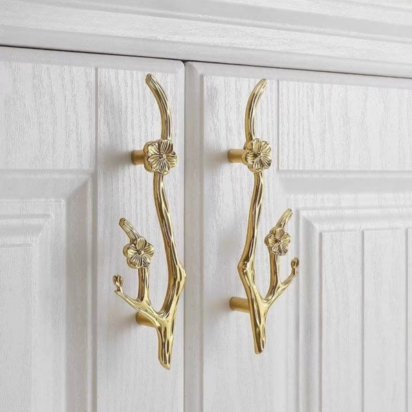 Decorative Flower-Shaped Brass Cabinet Pulls - 2-Piece Set