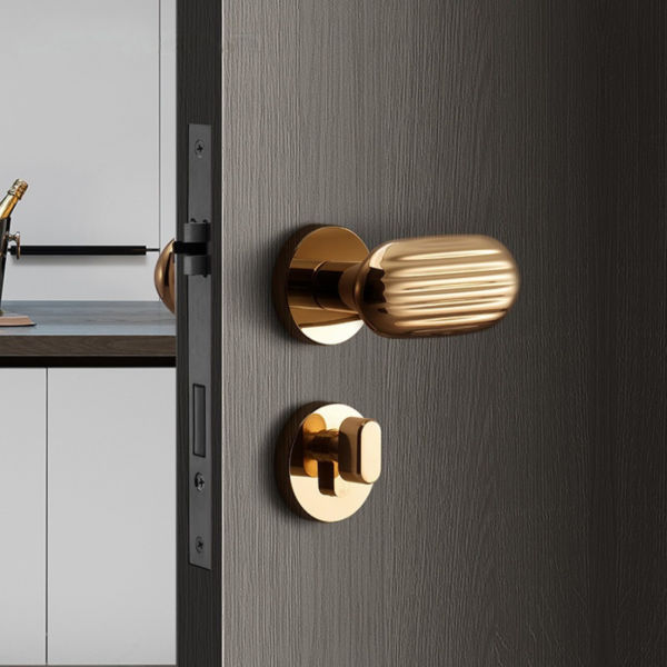Antique Gold Split Door Handle and Lock Set for Interior Doors