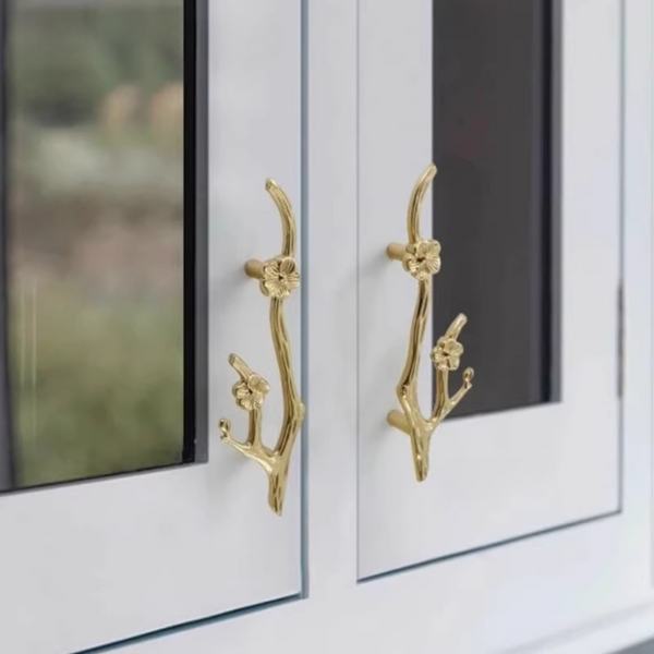 Decorative Flower-Shaped Brass Cabinet Pulls - 2-Piece Set